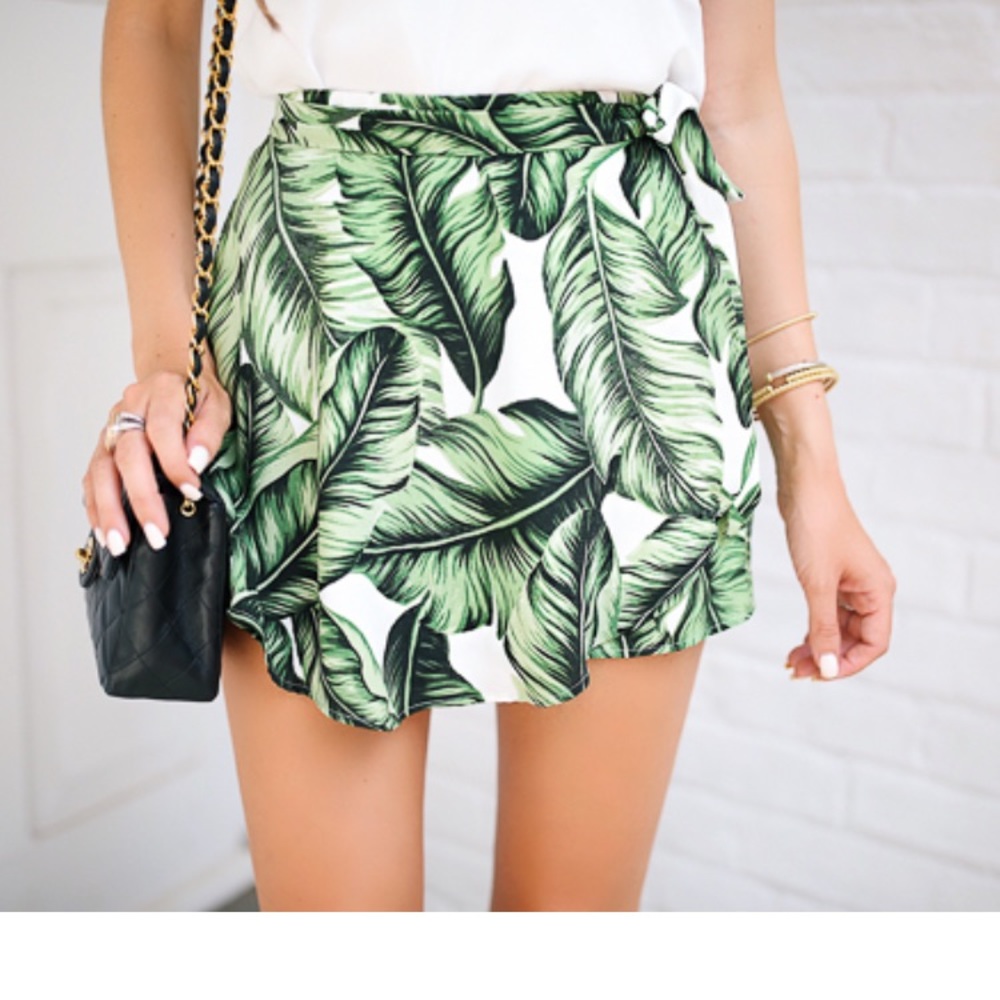 Show me your mumu palm skort